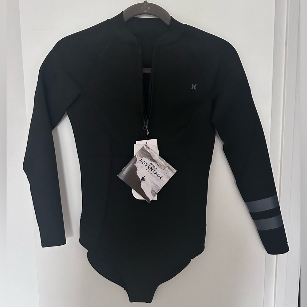 Hurley women’s wet suit